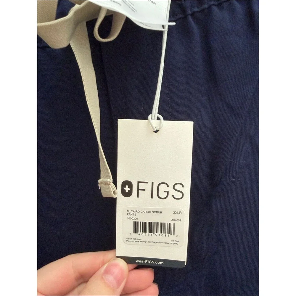 Figs Men's Navy Cargo Scrub Pants with Drawstring Waist
